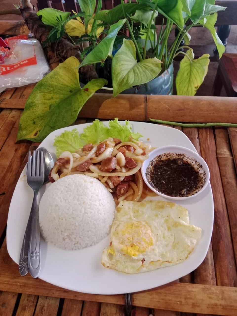 Backpacker Hostel And Jungle Trekking Banlung Экстерьер фото