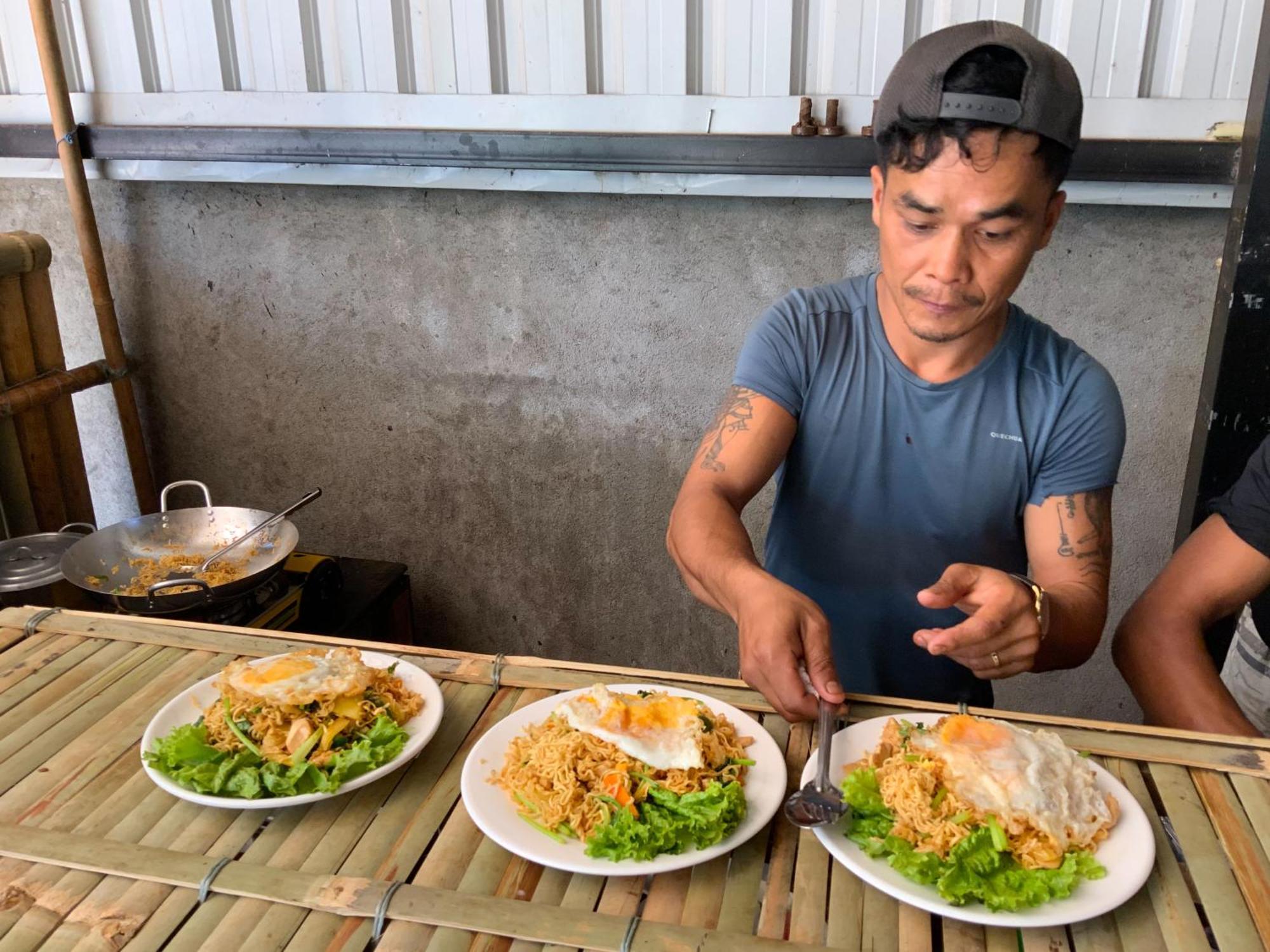 Backpacker Hostel And Jungle Trekking Banlung Экстерьер фото