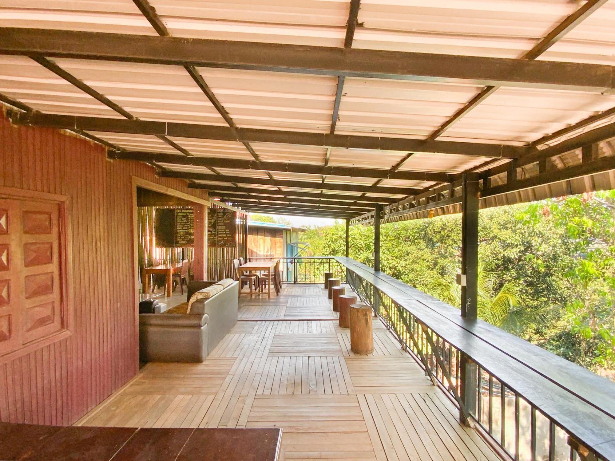 Backpacker Hostel And Jungle Trekking Banlung Экстерьер фото